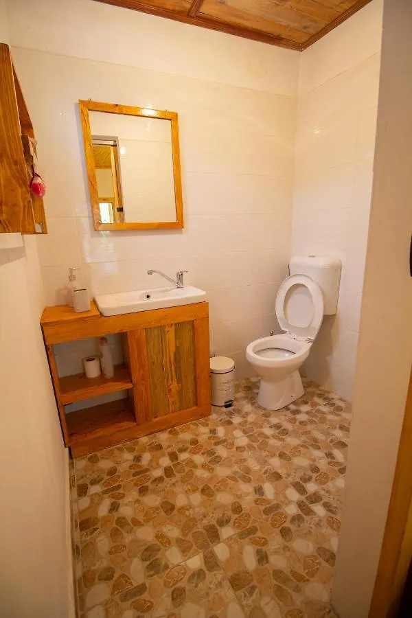 Tearra Guesthouse Gjirokastër 0*,  알바니아