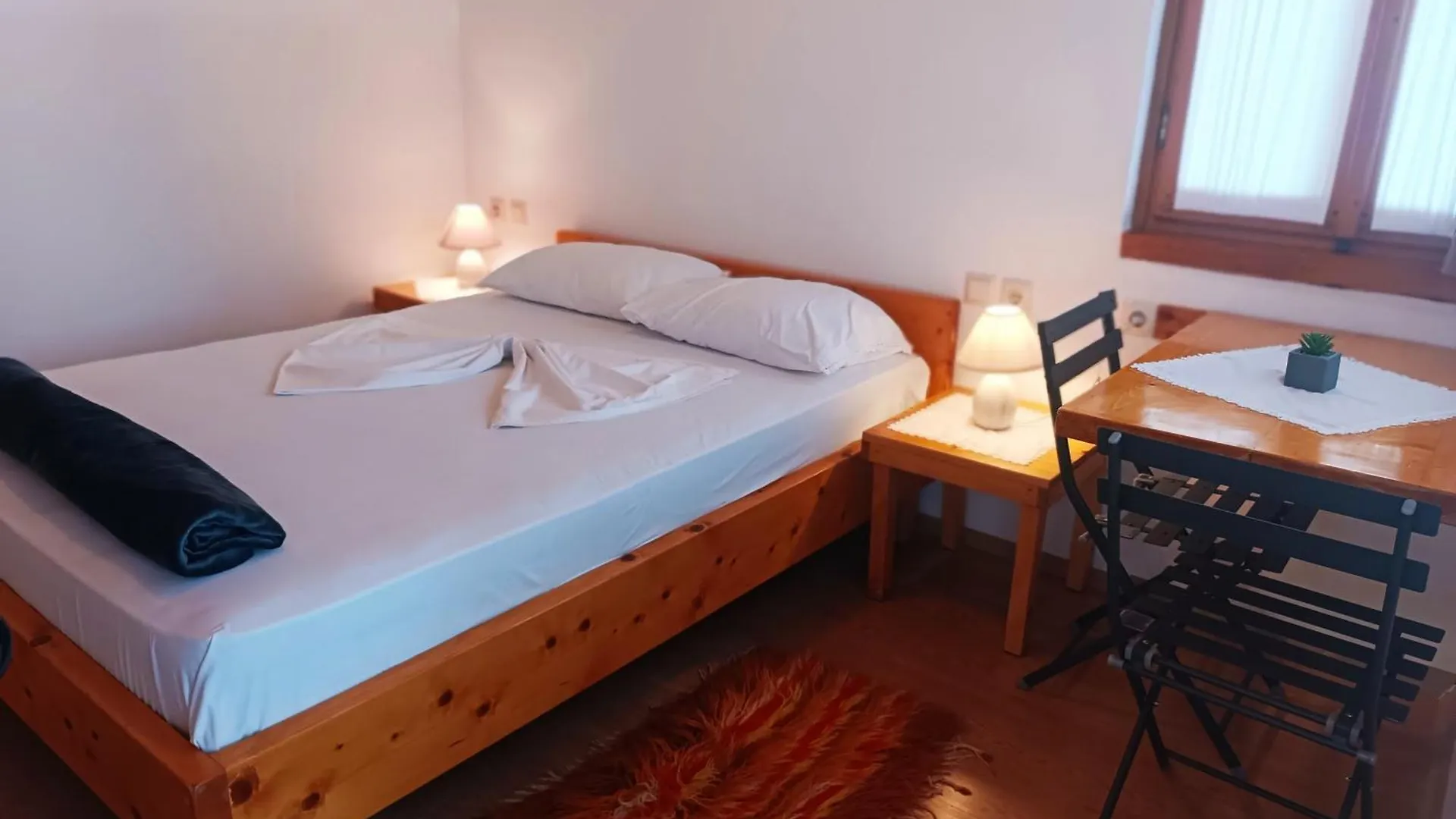 게스트하우스 Tearra Guesthouse Gjirokastër