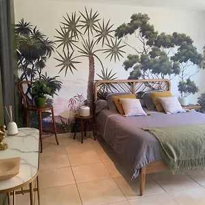 https://chambre-en-drome-tropicale.hotels-rhonealpes.com